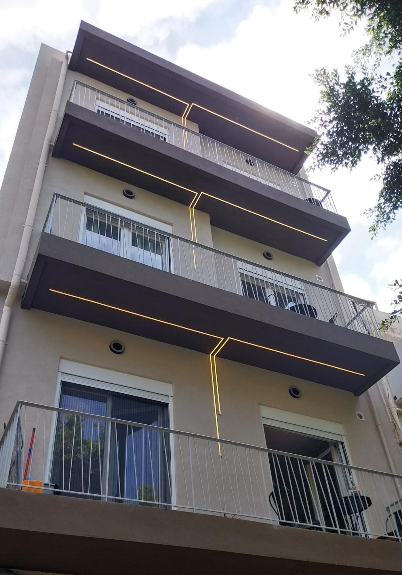 Uni Island - City Heart Suites Iraklio Exterior foto