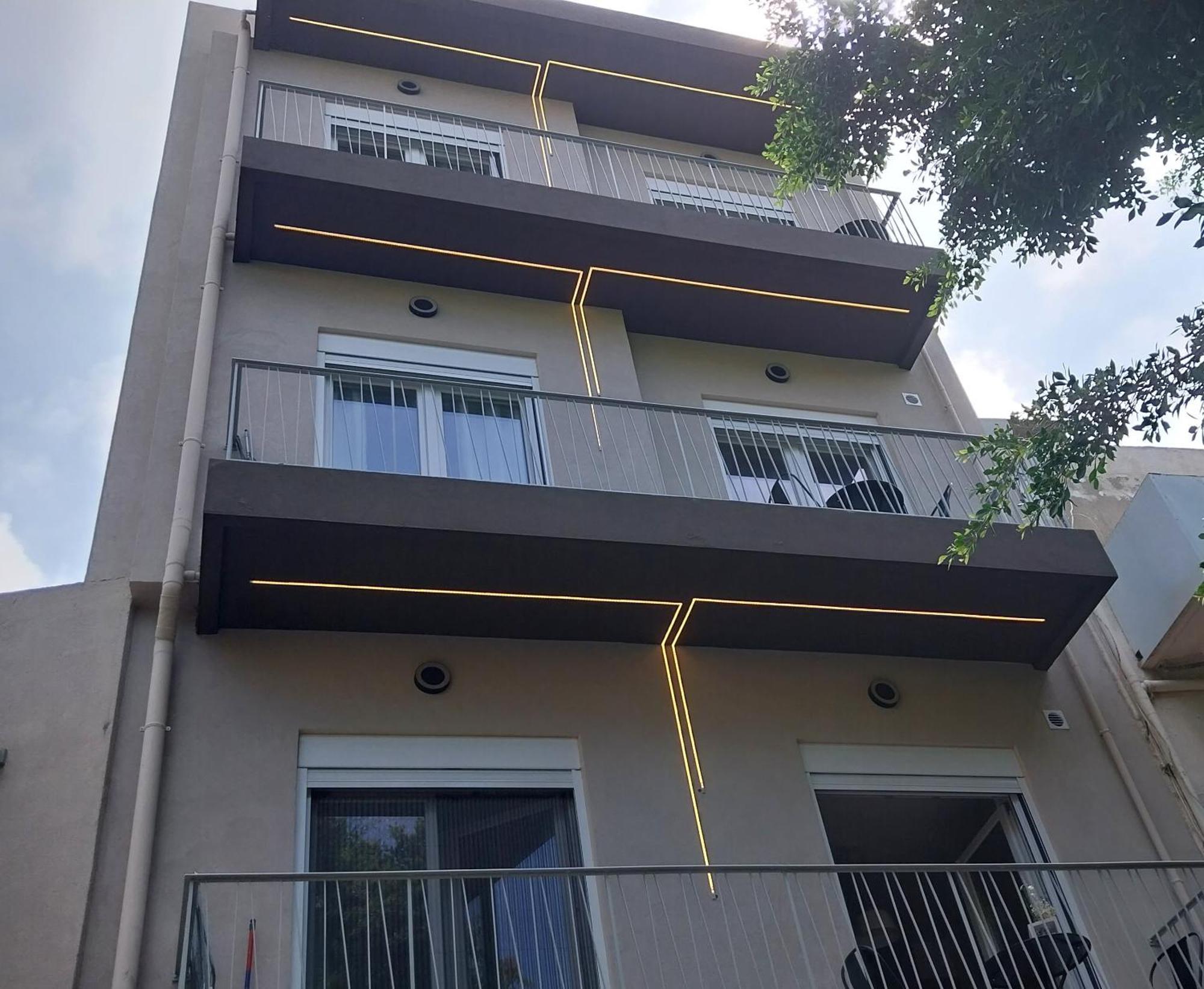 Uni Island - City Heart Suites Iraklio Exterior foto